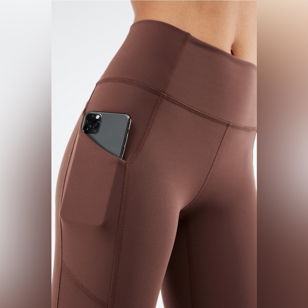 Fabletics Oasis PureLuxe High-Waisted 7/8 Leggings brown M - Picture 3 of 8